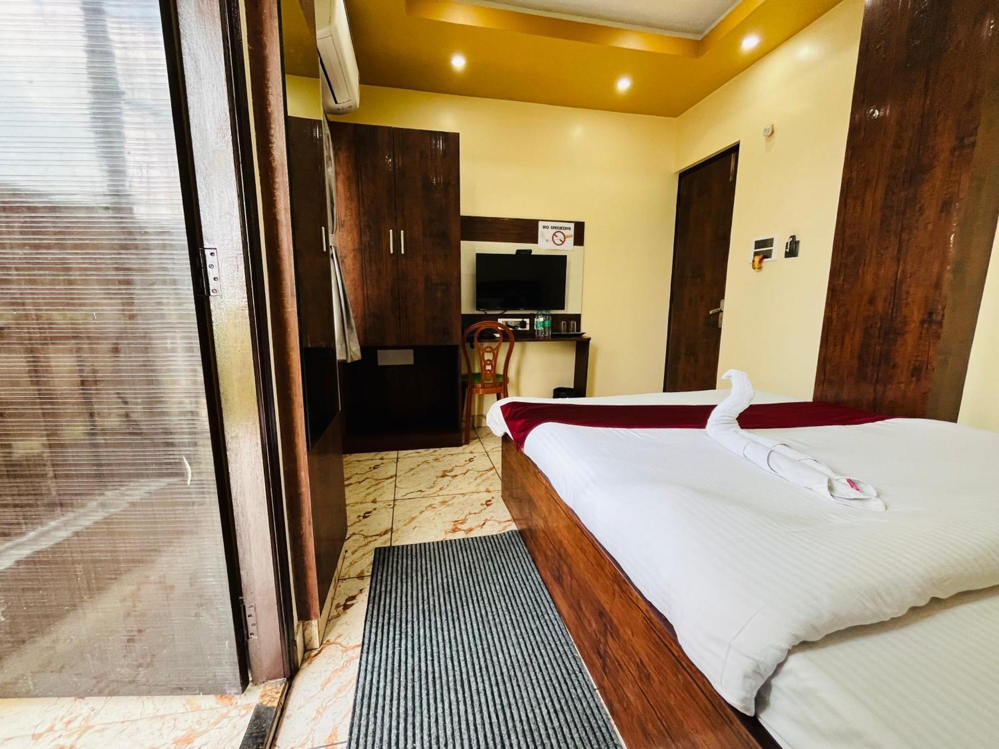 Hotel Kanan Inn Calcutta Exterior foto