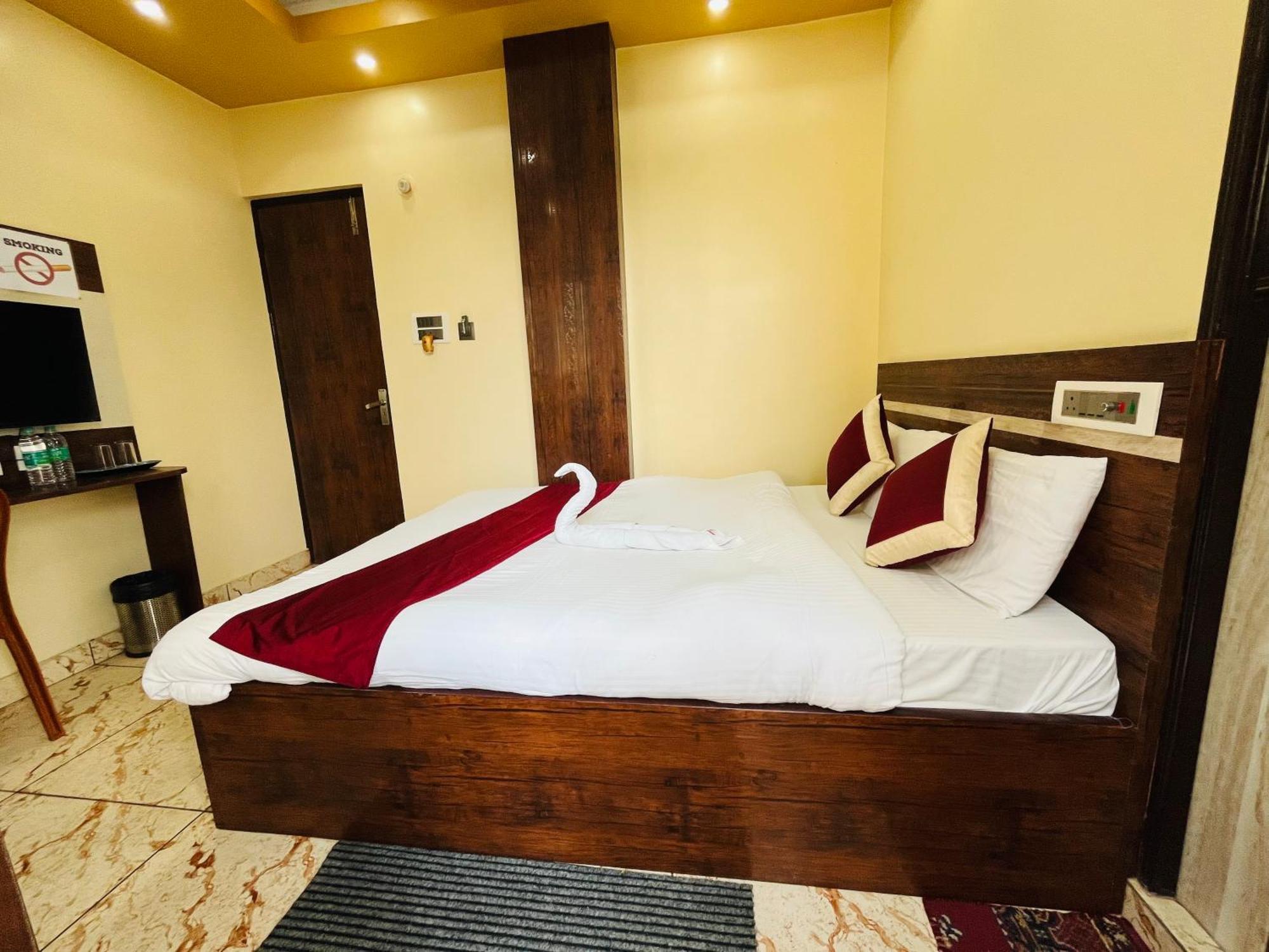 Hotel Kanan Inn Calcutta Exterior foto