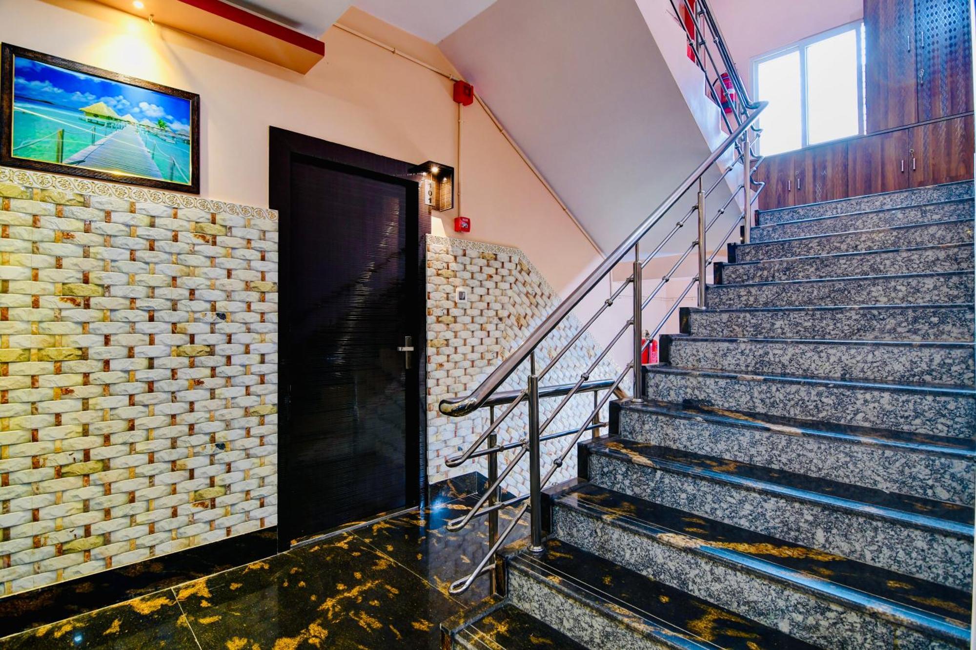 Hotel Kanan Inn Calcutta Exterior foto