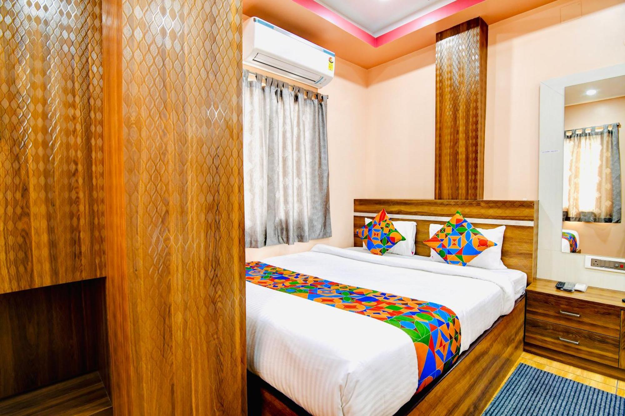 Hotel Kanan Inn Calcutta Exterior foto
